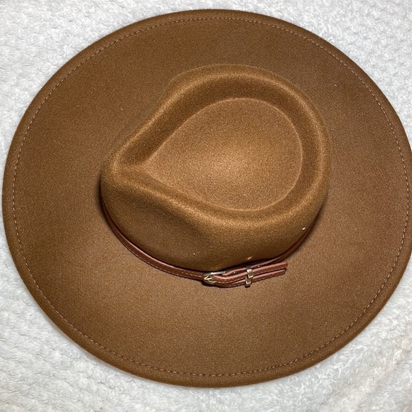 Altar’d State Hat - Picture 4 of 5